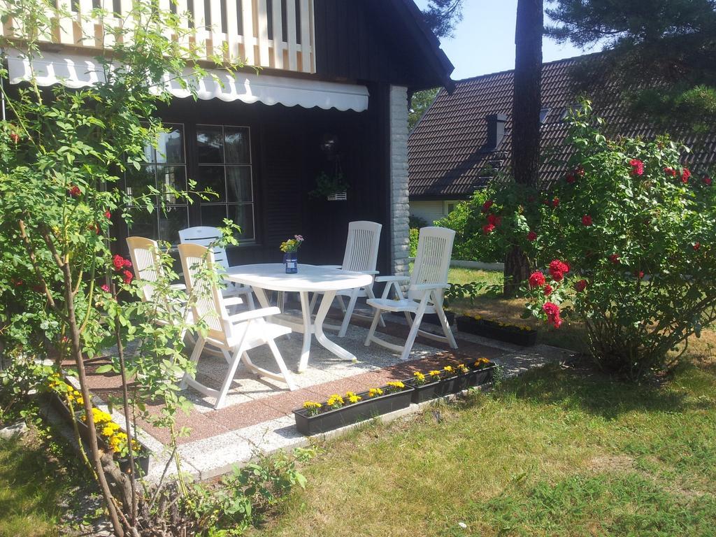 Anitas B&B Stockholm/Vaellingby Exterior foto