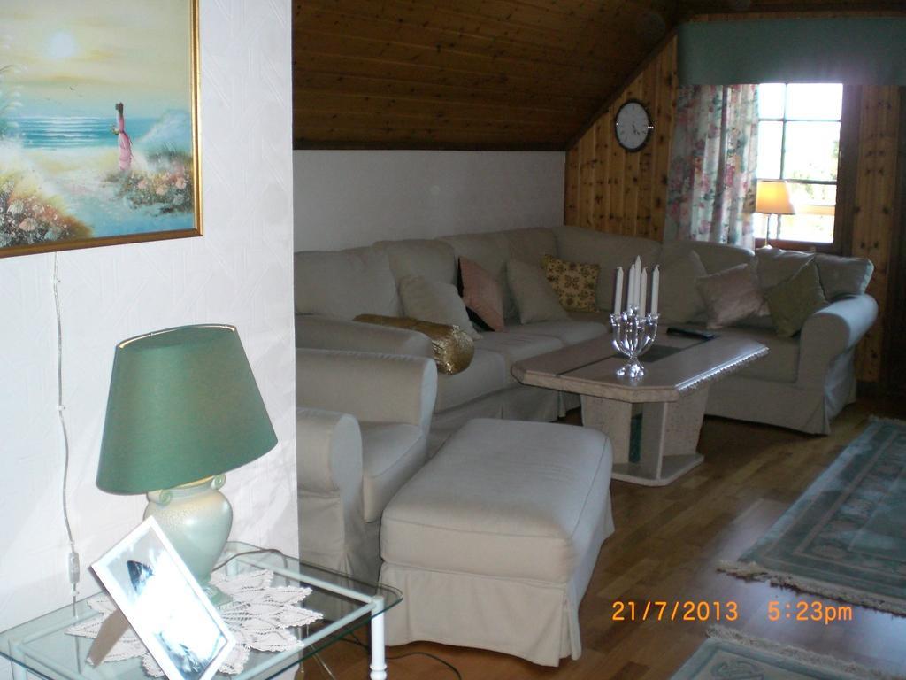 Anitas B&B Stockholm/Vaellingby Habitación foto